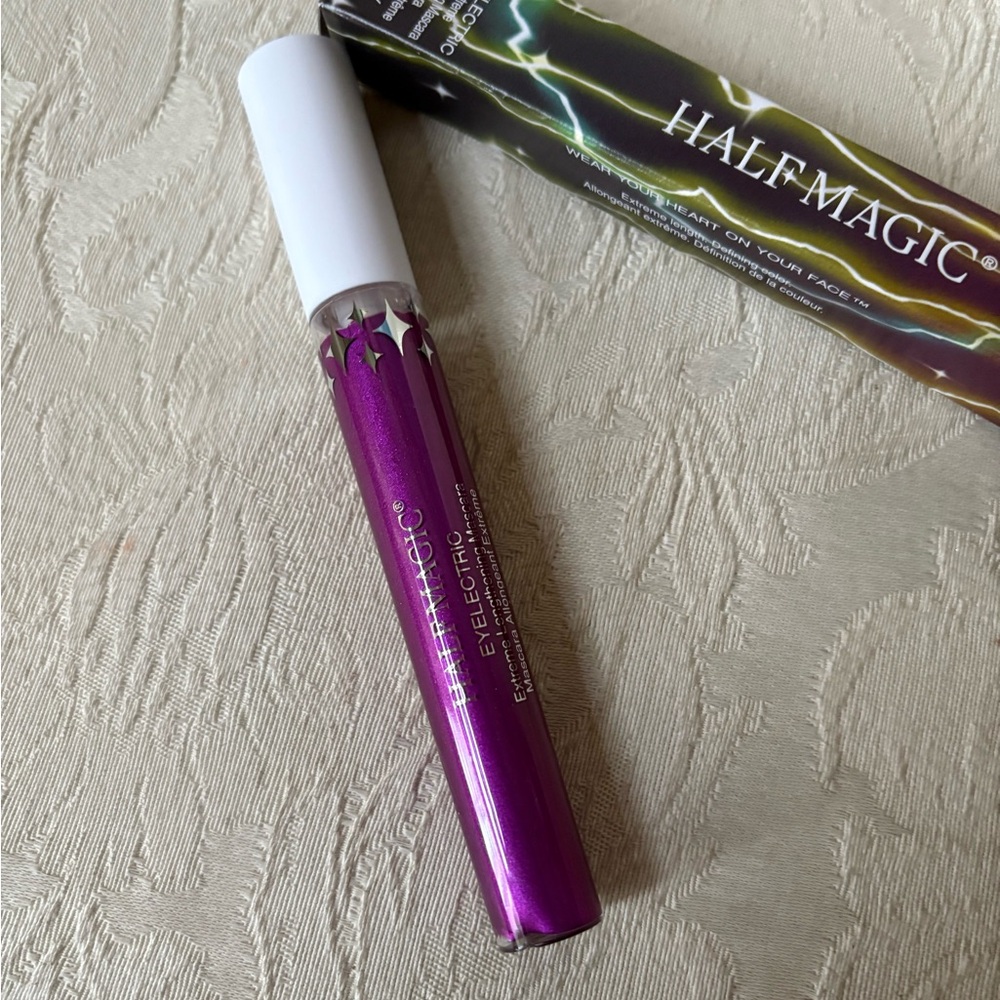 Half Magic Eyelectric Lengthening Tubing Mascara in Violet Acts Purple BNIB